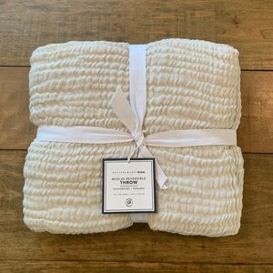 NWT Pottery Barn Teen Super Soft Muslin Throw